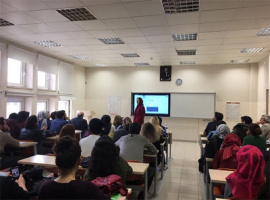 آشنایی با ادبیات معاصر در آنکارا